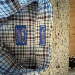 Sir Pendleton long sleeve shirt – mens size M
